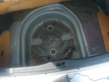 1998 toyota camry ce with 167444 miles for sale near elk-river, minnesota 106270_27_spare_tire.jpg