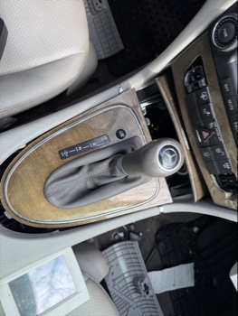 2008 mercedes-benz e-class e350-luxury for sale near elk-river, minnesota 106283_41_shifter.jpg