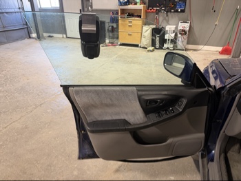 2002 subaru forester s with 147178 miles for sale near elk-river, minnesota 106294_23_driver_door_panel.jpg