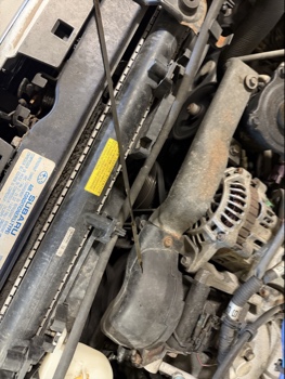 2002 subaru forester s with 147178 miles for sale near elk-river, minnesota 106294_50_oil_dipstick.jpg
