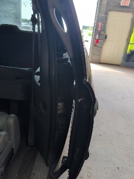 2007 dodge grand-caravan se with 257664 miles for sale near elk-river, minnesota 106297_25_drv_rear_door_panel.jpg