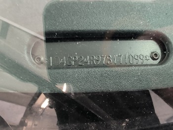 2007 dodge grand-caravan se with 257664 miles for sale near elk-river, minnesota 106297_48_windshield_vin_plate.jpg