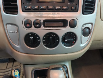 2005 ford escape xlt-4wd with 137067 miles for sale near elk-river, minnesota 106306_40_climate_control.jpg