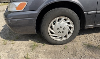 1999 toyota camry ce with 87445 miles for sale near elk-river, minnesota 106311_12_drv_front_wheel.jpg