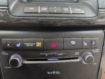 2008 kia amanti with 189860 miles for sale near elk-river, minnesota 106314_42_heated_seat_switches.jpg