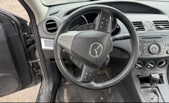 2012 mazda mazda3 i-touring-4-door with 105844 miles for sale near elk-river, minnesota 106316_36_steering_wheel.jpg
