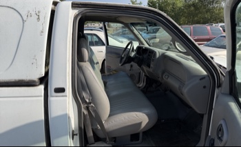 1998 chevrolet c-k-1500 reg.-cab-w-t-6.5-ft.-bed-4wd with 168025 miles for sale near elk-river, minnesota 106318_31_passenger_seat.jpg