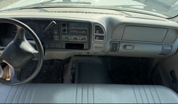 1998 chevrolet c-k-1500 reg.-cab-w-t-6.5-ft.-bed-4wd with 168025 miles for sale near elk-river, minnesota 106318_34_whole_dash.jpg