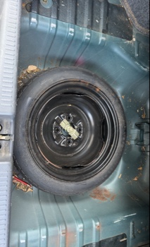 2002 mitsubishi lancer base with 166691 miles for sale near elk-river, minnesota 106319_27_spare_tire.jpg
