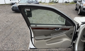 2000 cadillac deville dhs with 89472 miles for sale near elk-river, minnesota 106320_23_driver_door_panel.jpg