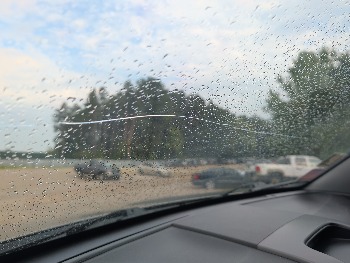 2011 kia sorento with 209211 miles for sale near elk-river, minnesota 106321_09_front_windshield.jpg