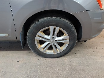 2013 nissan rogue s-2wd with 204423 miles for sale near elk-river, minnesota 106324_15_front_pass_wheel.jpg