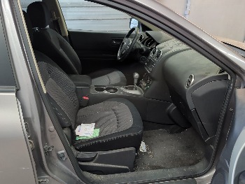 2013 nissan rogue s-2wd with 204423 miles for sale near elk-river, minnesota 106324_31_passenger_seat.jpg
