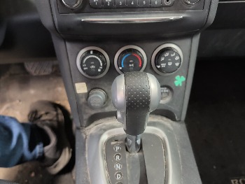 2013 nissan rogue s-2wd with 204423 miles for sale near elk-river, minnesota 106324_40_climate_control.jpg