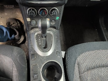 2013 nissan rogue s-2wd with 204423 miles for sale near elk-river, minnesota 106324_41_shifter.jpg