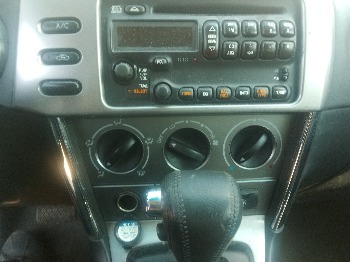 2004 toyota matrix 4wd with 192868 miles for sale near elk-river, minnesota 106327_40_climate_control.jpg