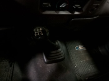 2003 ford f-150 xl-2wd with 106011 miles for sale near elk-river, minnesota 106328_41_shifter.jpg