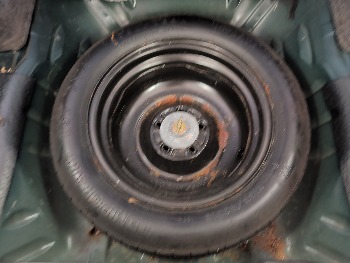 2000 honda accord with 196244 miles for sale near elk-river, minnesota 106329_27_spare_tire.jpg