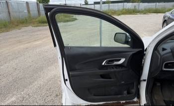2010 chevrolet equinox ltz-awd for sale near elk-river, minnesota 106330_23_driver_door_panel.jpg