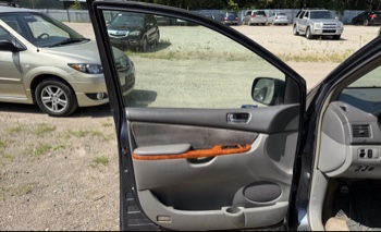 2006 toyota sienna xle with 230312 miles for sale near elk-river, minnesota 106332_23_driver_door_panel.jpg