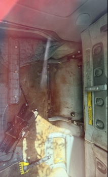 2006 toyota sienna xle with 230312 miles for sale near elk-river, minnesota 106332_27_spare_tire.jpg