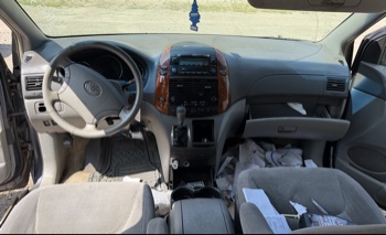 2006 toyota sienna xle with 230312 miles for sale near elk-river, minnesota 106332_34_whole_dash.jpg