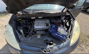 2006 toyota sienna xle with 230312 miles for sale near elk-river, minnesota 106332_49_engine_bay.jpg