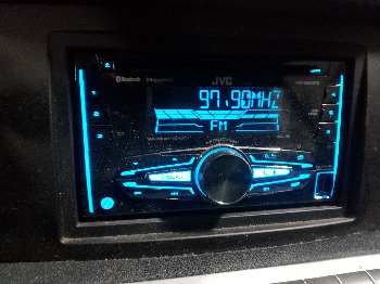 2013 smart fortwo passion with 64568 miles for sale near elk-river, minnesota 106333_39_radio_closeup.jpg