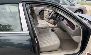 2003 lincoln town-car signature with 110292 miles for sale near elk-river, minnesota 106334_31_passenger_seat.jpg