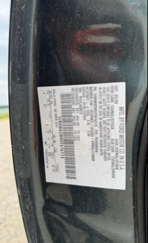 2003 lincoln town-car signature with 110292 miles for sale near elk-river, minnesota 106334_47_door_vin_sticker.jpg