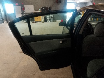 2011 nissan sentra with 198610 miles for sale near elk-river, minnesota 106335_25_drv_rear_door_panel.jpg