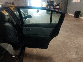 2011 nissan sentra with 198610 miles for sale near elk-river, minnesota 106335_30_pass_rear_door_panel.jpg
