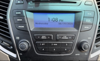 2013 hyundai santa-fe sport-2.0-awd with 164239 miles for sale near elk-river, minnesota 106336_39_radio_closeup.jpg