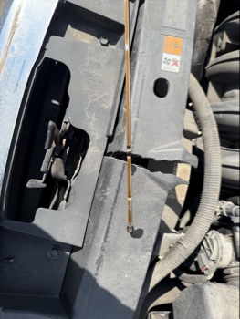 2012 ford fusion sel with 222690 miles for sale near elk-river, minnesota 106337_50_oil_dipstick.jpg