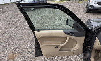 2002 saab 9-3 se-5-door with 195857 miles for sale near elk-river, minnesota 106339_23_driver_door_panel.jpg
