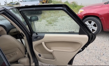 2002 saab 9-3 se-5-door with 195857 miles for sale near elk-river, minnesota 106339_29_third_row_seat.jpg