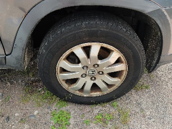 2006 honda cr-v se-4wd-at with 148394 miles for sale near elk-river, minnesota 106341_15_front_pass_wheel.jpg