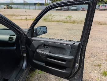 2006 honda cr-v se-4wd-at with 148394 miles for sale near elk-river, minnesota 106341_32_passenger_door_panel.jpg