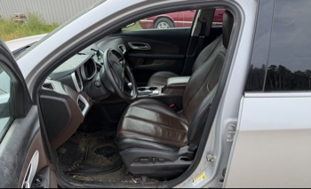 2011 chevrolet equinox 2lt-awd with 116552 miles for sale near elk-river, minnesota 106342_22_driver_seat.jpg
