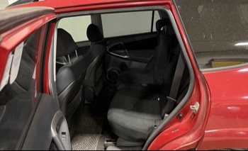 2007 toyota rav4 sport-i4-4wd with 155480 miles for sale near elk-river, minnesota 106343_24_drv_rear_seat.jpg