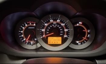 2007 toyota rav4 sport-i4-4wd with 155480 miles for sale near elk-river, minnesota 106343_43_gauge_cluster.jpg