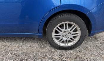 2010 ford focus se-sedan with 110880 miles for sale near elk-river, minnesota 106344_13_rear_drv_wheel.jpg