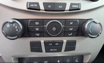 2010 ford focus se-sedan with 110880 miles for sale near elk-river, minnesota 106344_40_climate_control.jpg