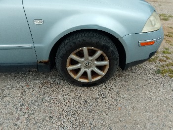 2004 volkswagen passat gls with 189333 miles for sale near elk-river, minnesota 106349_15_front_pass_wheel.jpg