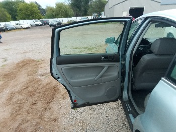 2004 volkswagen passat gls with 189333 miles for sale near elk-river, minnesota 106349_25_drv_rear_door_panel.jpg