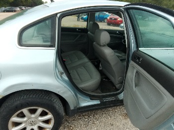 2004 volkswagen passat gls with 189333 miles for sale near elk-river, minnesota 106349_28_pass_rear_seat.jpg