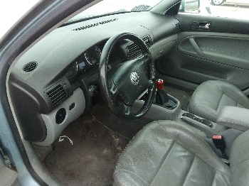 2004 volkswagen passat gls with 189333 miles for sale near elk-river, minnesota 106349_37_left_of_steering_wheel.jpg