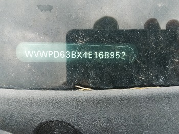 2004 volkswagen passat gls with 189333 miles for sale near elk-river, minnesota 106349_48_windshield_vin_plate.jpg