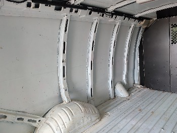 2007 chevrolet express 1500-cargo with 223985 miles for sale near elk-river, minnesota 106350_25_drv_rear_door_panel.jpg