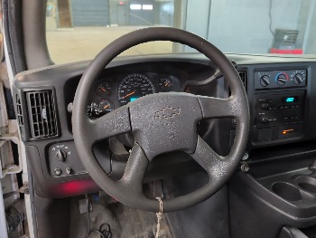 2007 chevrolet express 1500-cargo with 223985 miles for sale near elk-river, minnesota 106350_36_steering_wheel.jpg